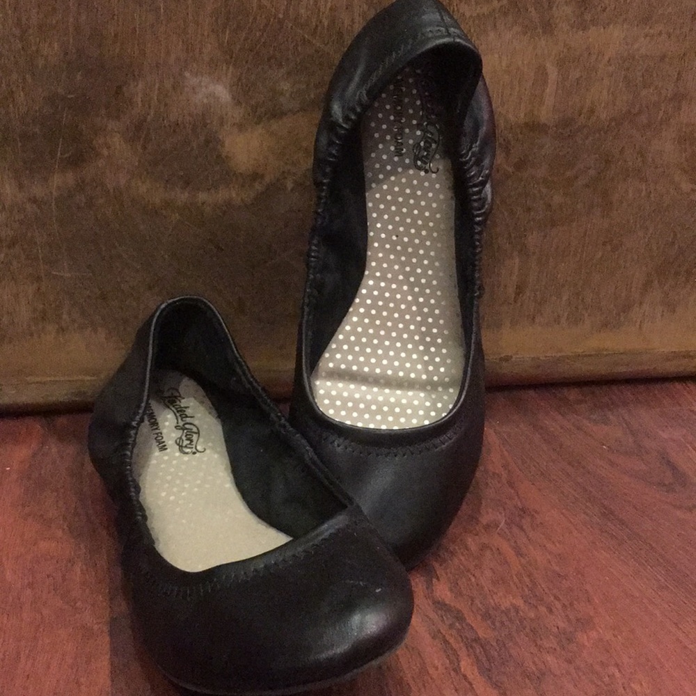 Black Flats